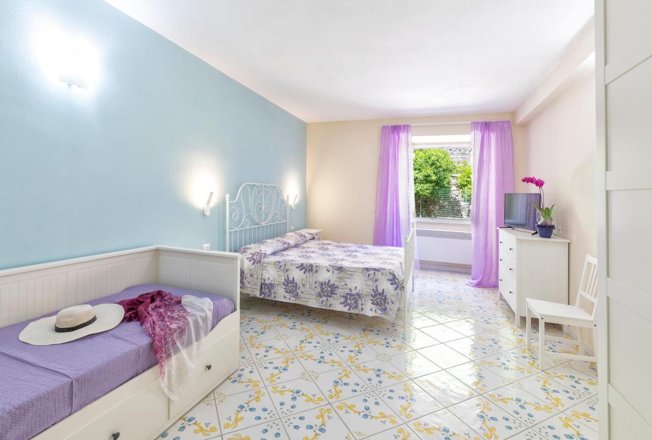 Hotel Il Nespolo Casamicciola Terme Eksteriør billede