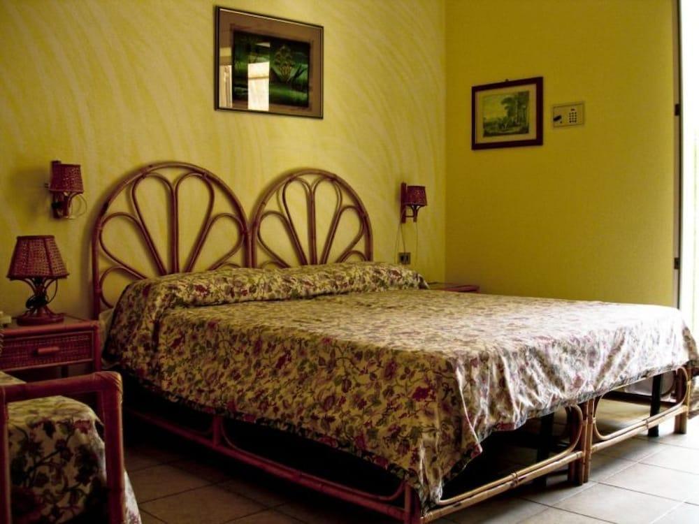 Hotel Il Nespolo Casamicciola Terme Eksteriør billede